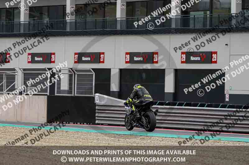 cadwell no limits trackday;cadwell park;cadwell park photographs;cadwell trackday photographs;enduro digital images;event digital images;eventdigitalimages;navarra;no limits trackdays;peter wileman photography;racing digital images;trackday digital images;trackday photos